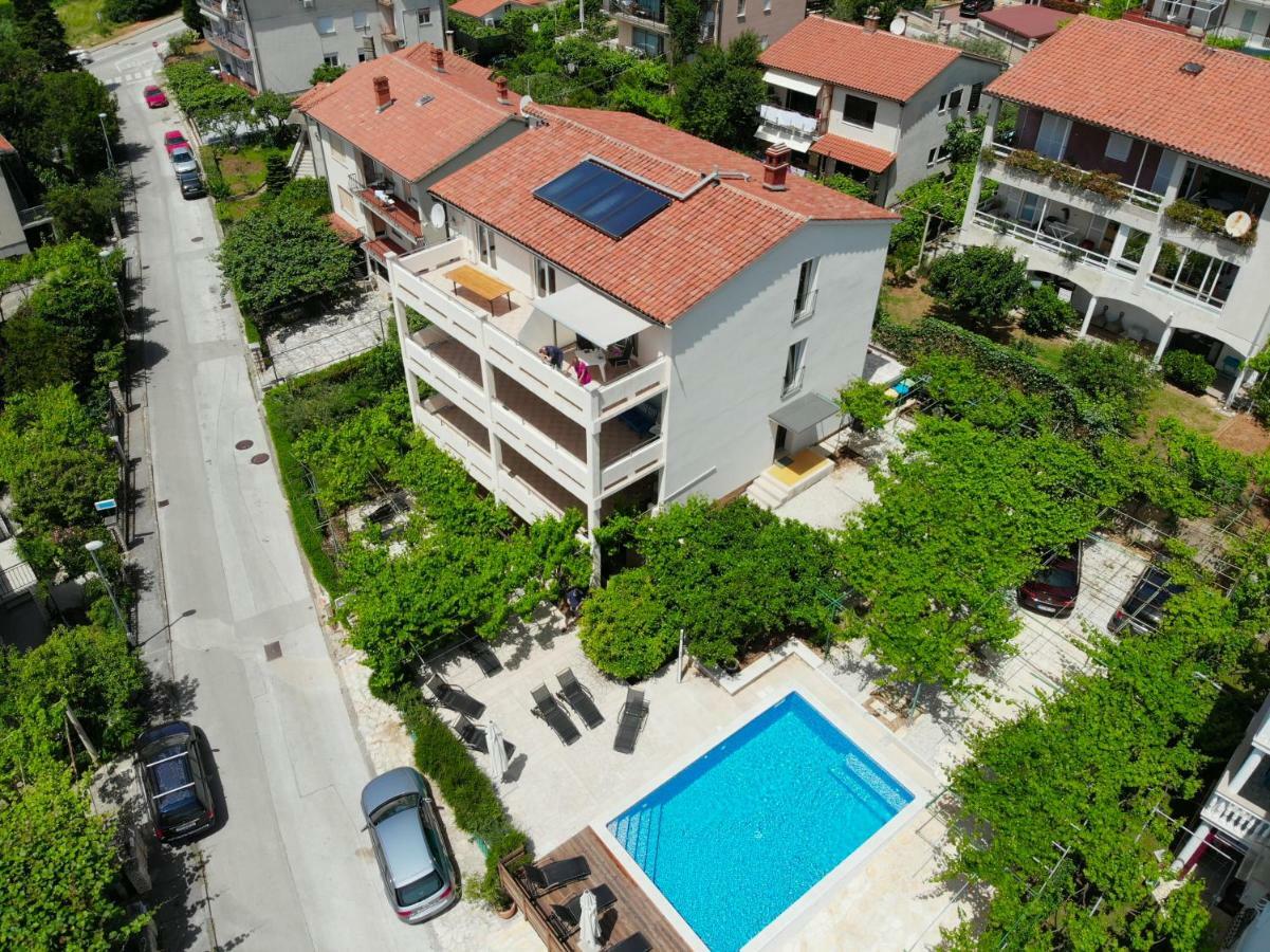 Guest House Zimmer F1 Pula Dış mekan fotoğraf